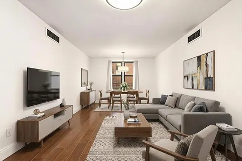 $949,500 | 100 Bank Street, Unit 1A | West Village