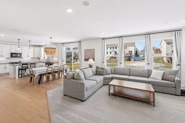 $750,000 | 17826 Meadows Way Southeast, Prior Lake, MN 55372