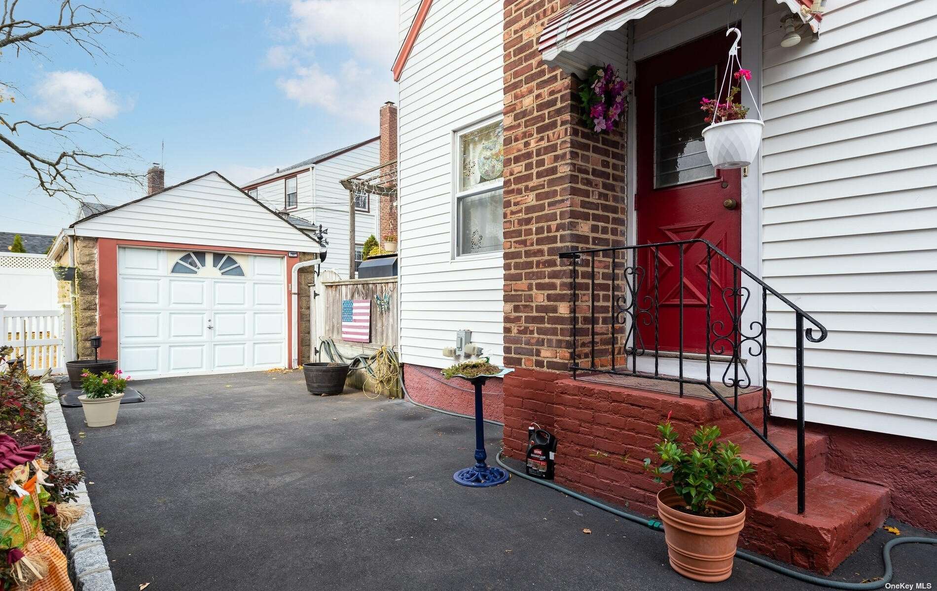 85-08 247th Street Queens, NY 11426 - Photo 23 of 30