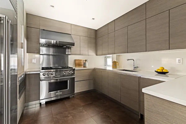 $1,680,000 | 150 West 87th Street, Unit 4A | Upper West Side