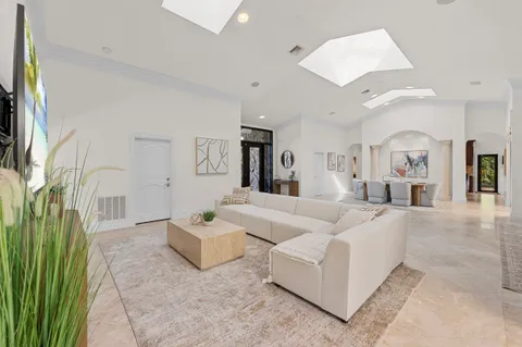 $2,300,000 | 18950 Southwest 59th Street, Southwest Ranches, FL 33332