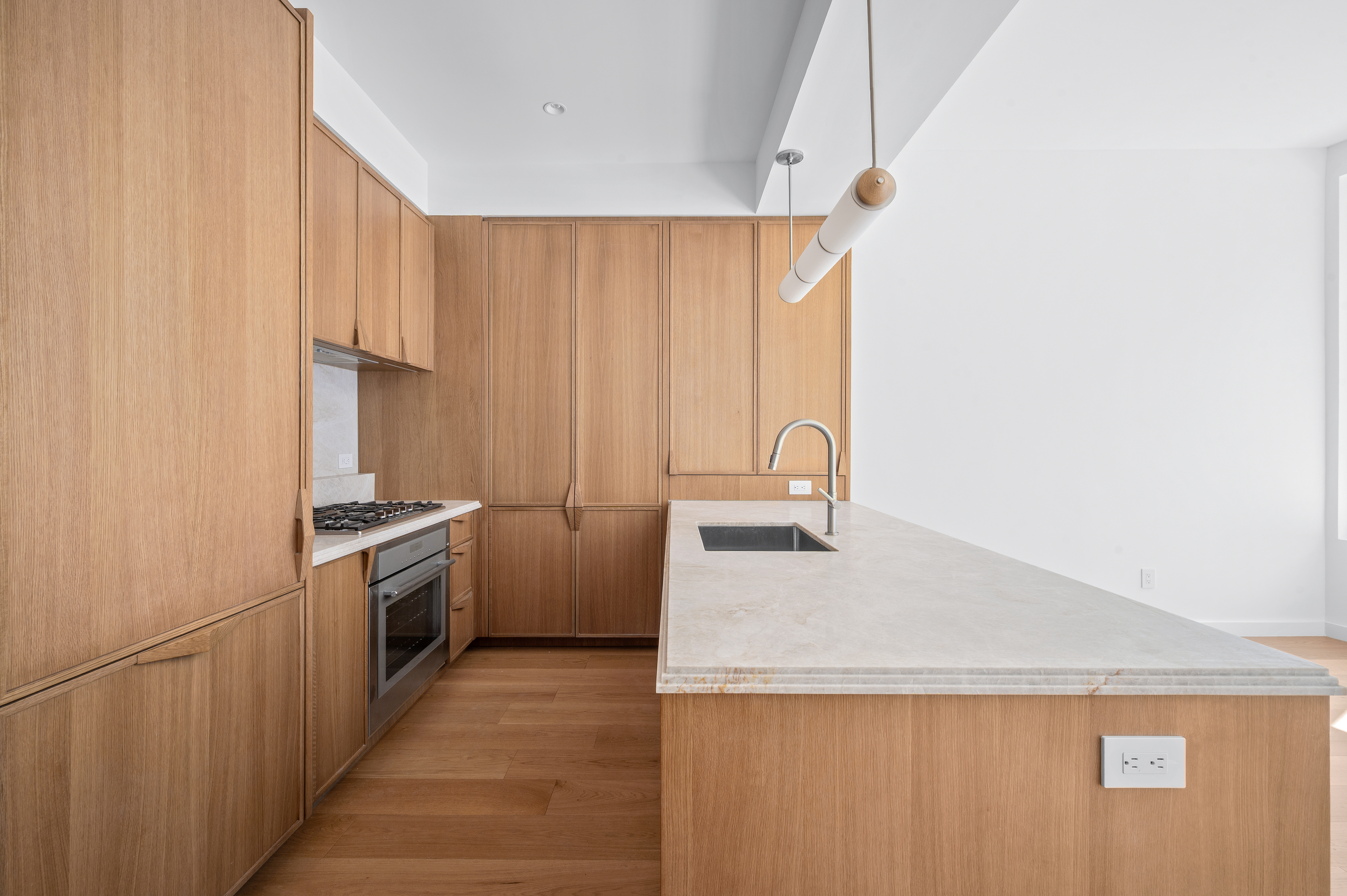 323 Bergen Street, Unit 122E Brooklyn, NY 11217 - Photo 3 of 7