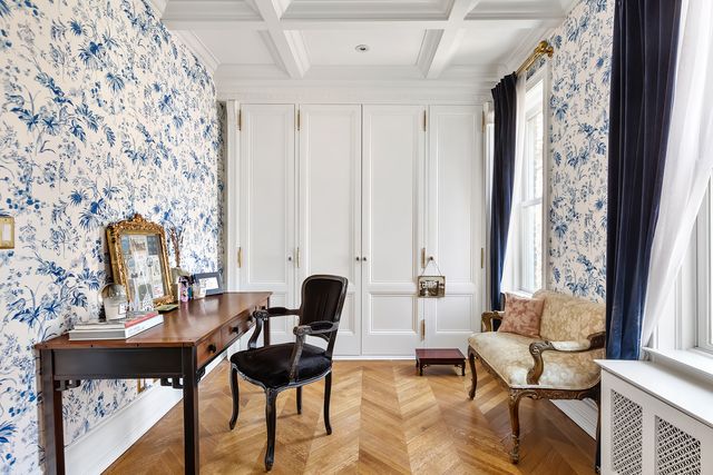 $2,650,000 | 237 West 11th Street, Unit 3AC | West Village