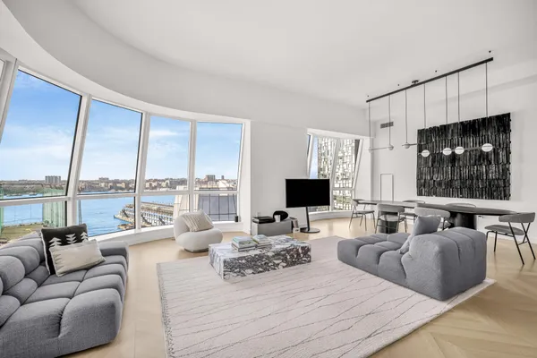 $40,000 | 515 West 18th Street, Unit 1504 | Chelsea