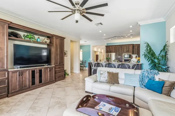$1,160,000 | 9140 Seasons Terrace, Vero Beach, FL 32963