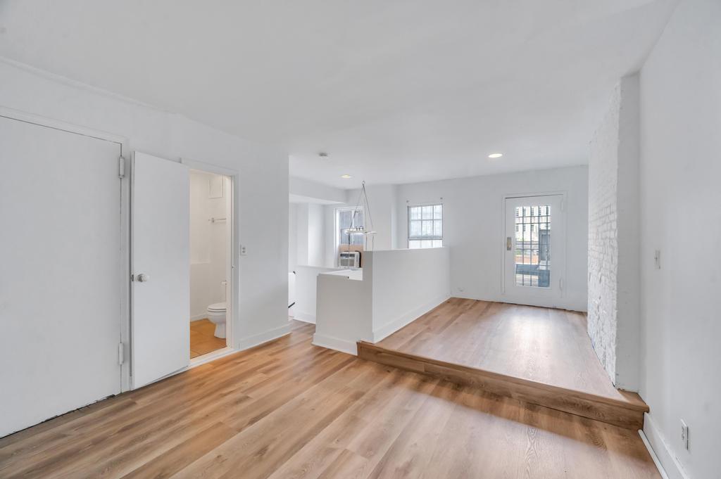 334 East 22nd Street, Unit 1 Manhattan, NY 10010 - Photo 8 of 18
