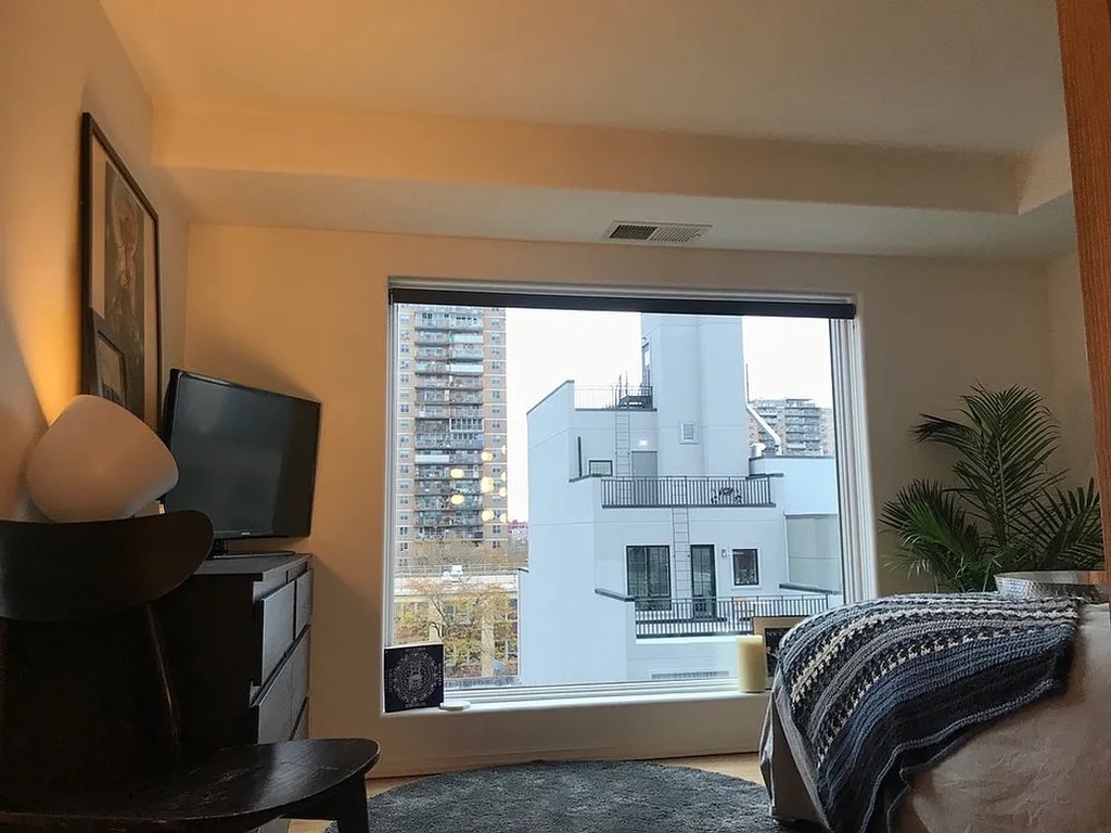 94 Meserole Street, Unit 4B Brooklyn, NY 11206 - Photo 14 of 21