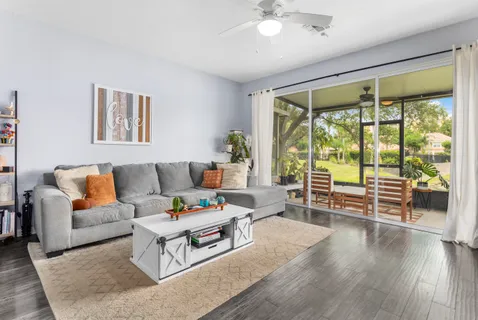$290,000 | 3401 Shallot Drive, Unit 103, Orlando, FL 32835
