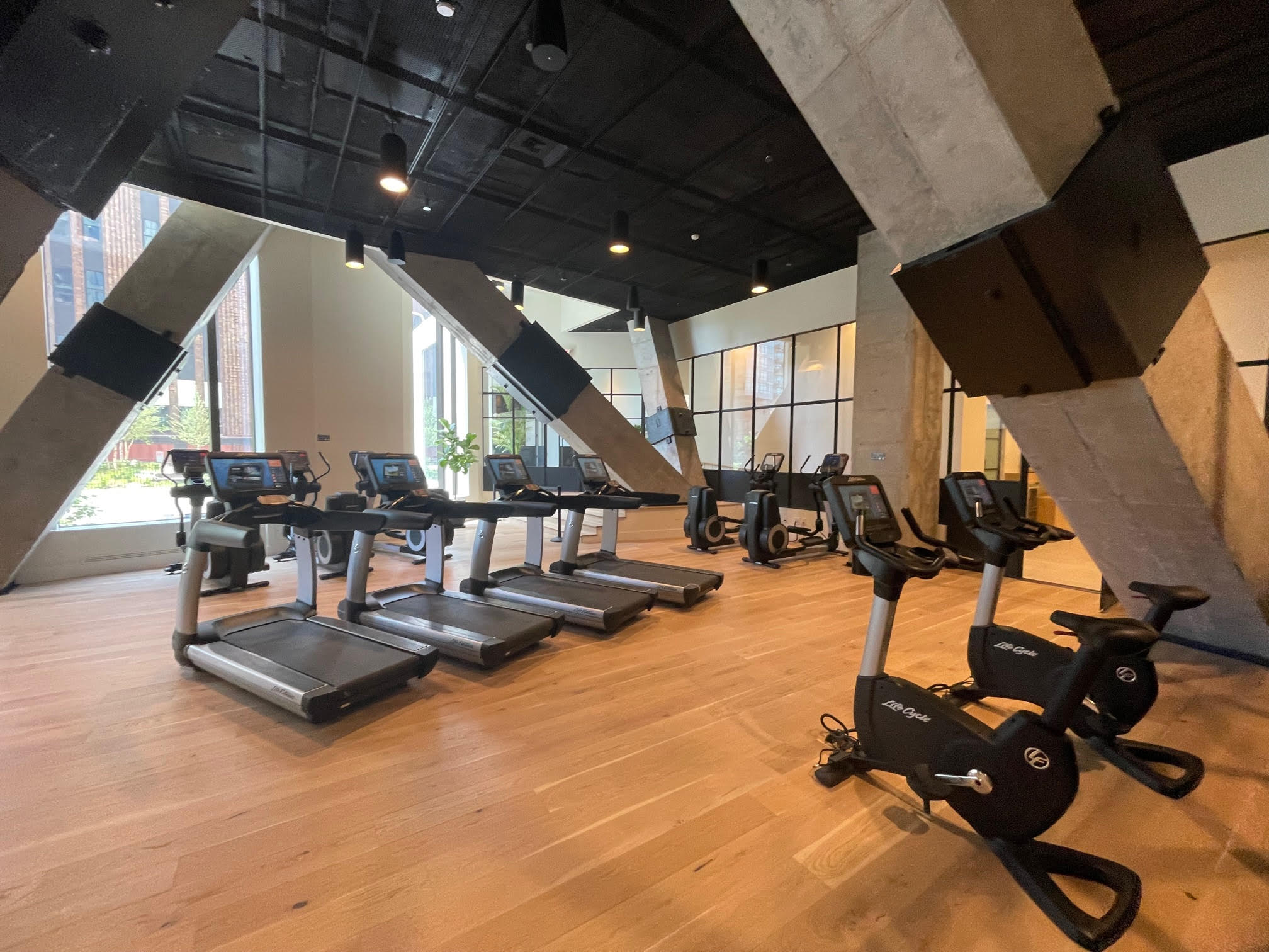 11 Hoyt Street, Unit 28L Brooklyn, NY 11201 - Photo 9 of 19