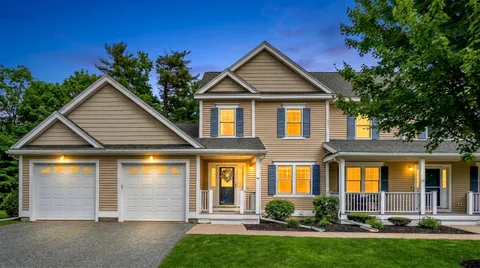 Contact Agent | 102 Central Street, Unit 5A, Saugus, MA 01906