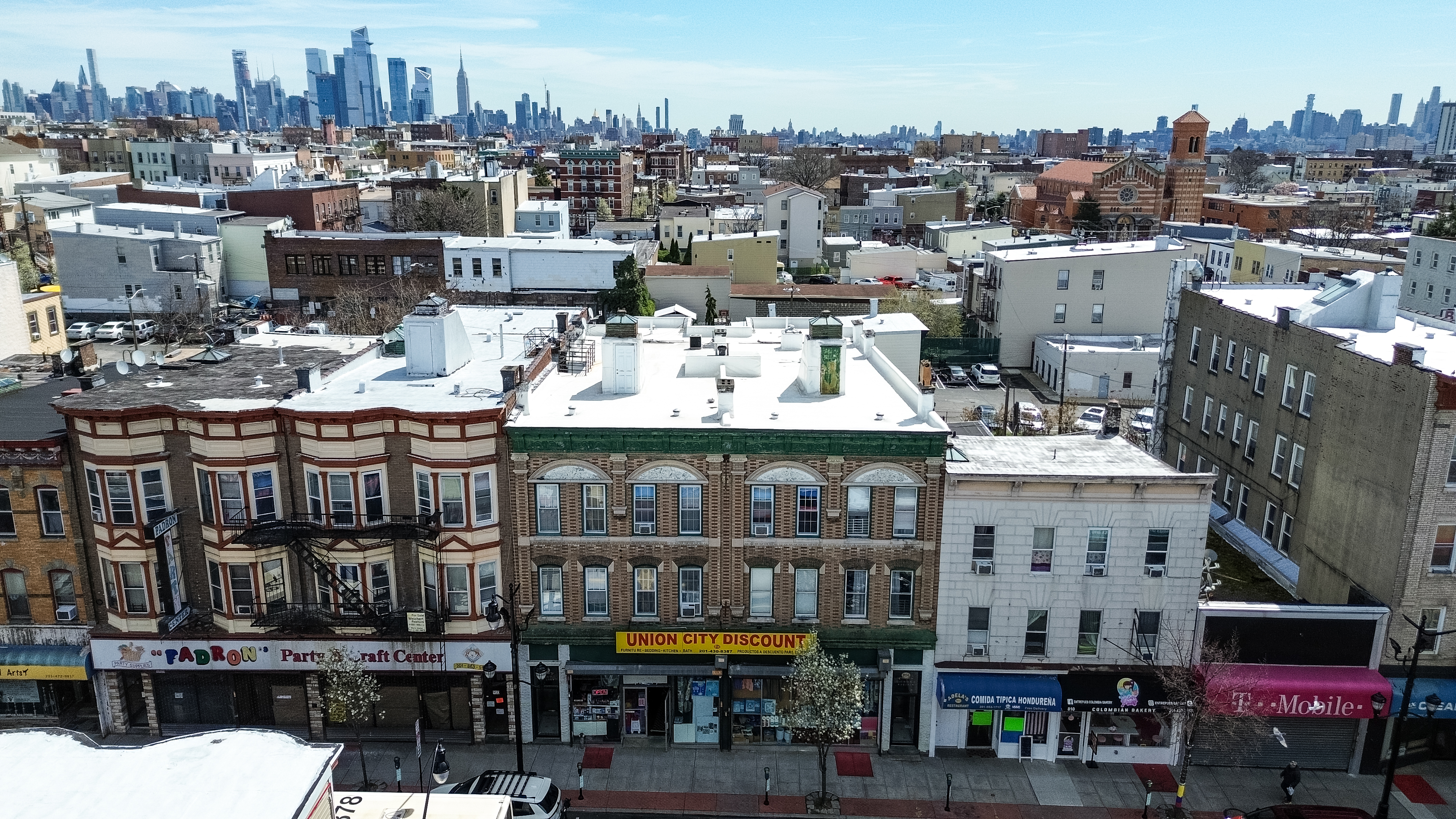 814 Summit Avenue Union City, NJ 07087 - Photo 19 of 23 a picture of city view