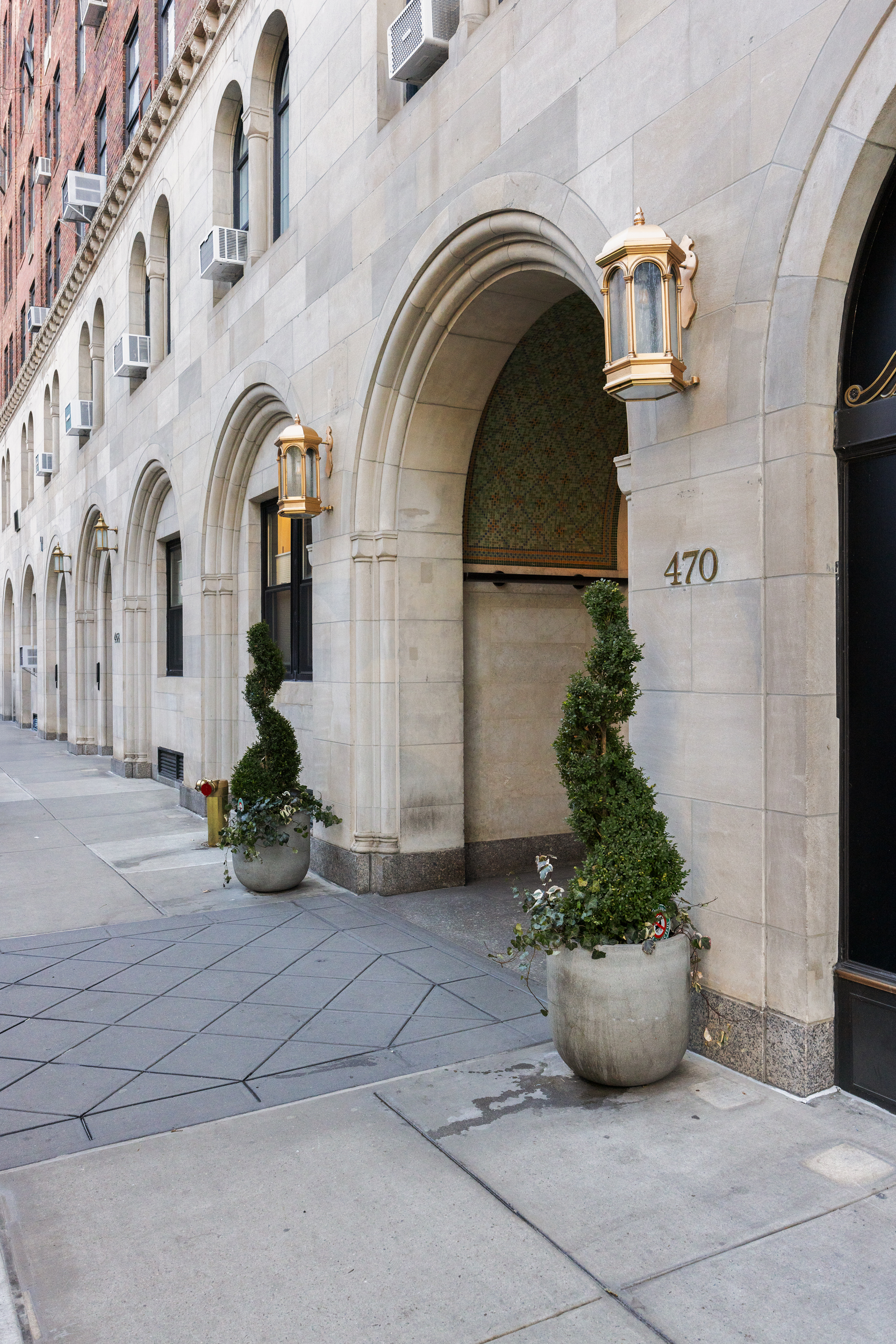 470 West 24th Street, Unit 9J Manhattan, NY 10011 - Photo 12 of 13