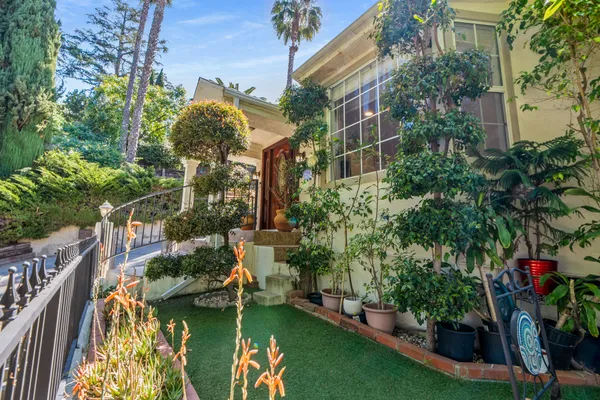 $1,299,000 | 624 Redfield Avenue, Los Angeles, CA 90042