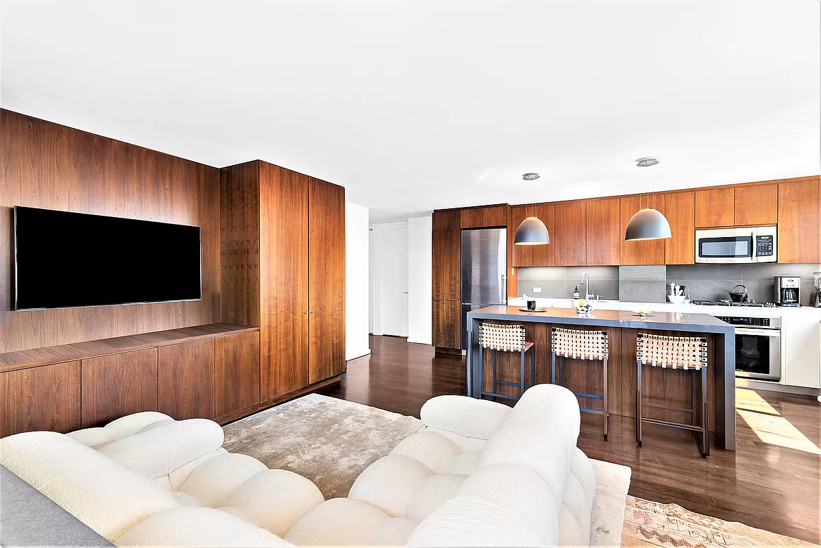 515 East 72nd Street, Unit 29G Manhattan, NY 10021 - Photo 3 of 19