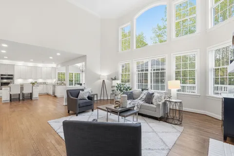 $1,800,000 | 1283 Cobble Pond Way, Vienna, VA 22182