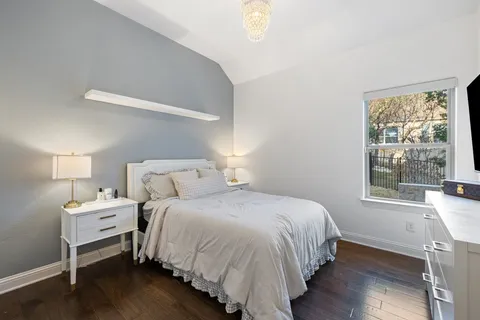 $1,250,000 | 207 San Siro Cove, Austin, TX 78738