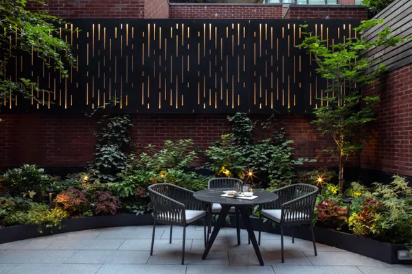 $21,500,000 | 150 Charles Street, Unit M10 | West Village