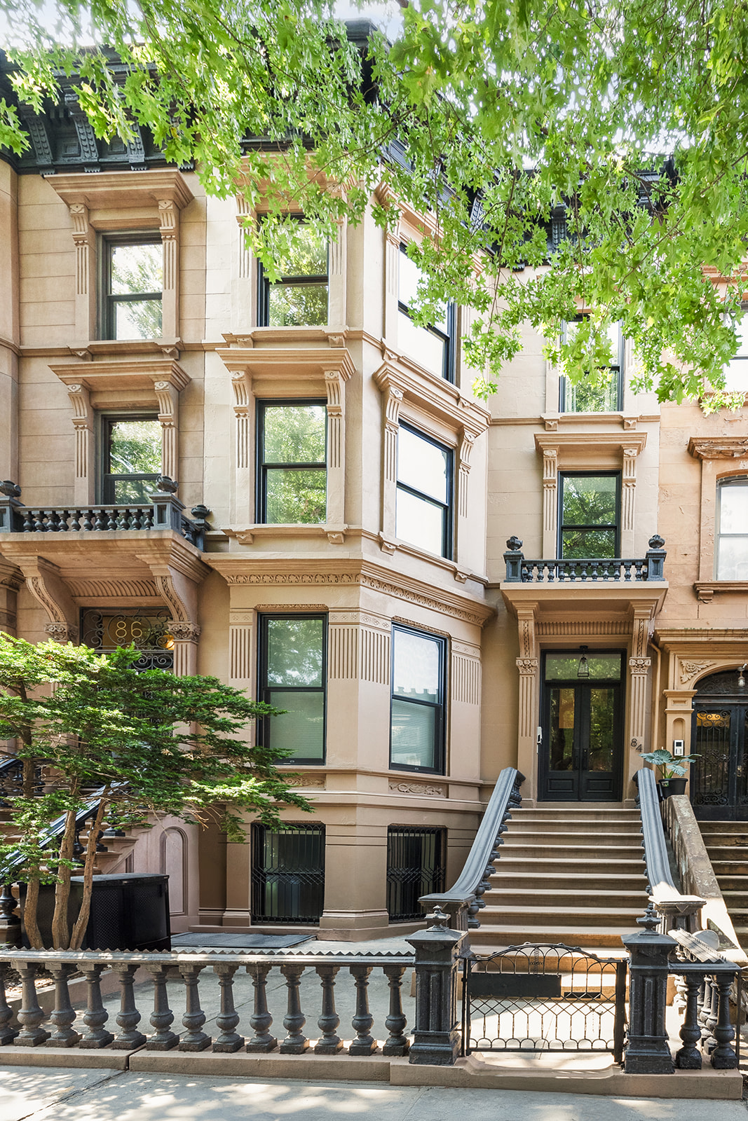 84 6th Avenue, Unit 1 Brooklyn, NY 11217 - Photo 13 of 14 a view of a house with a yard