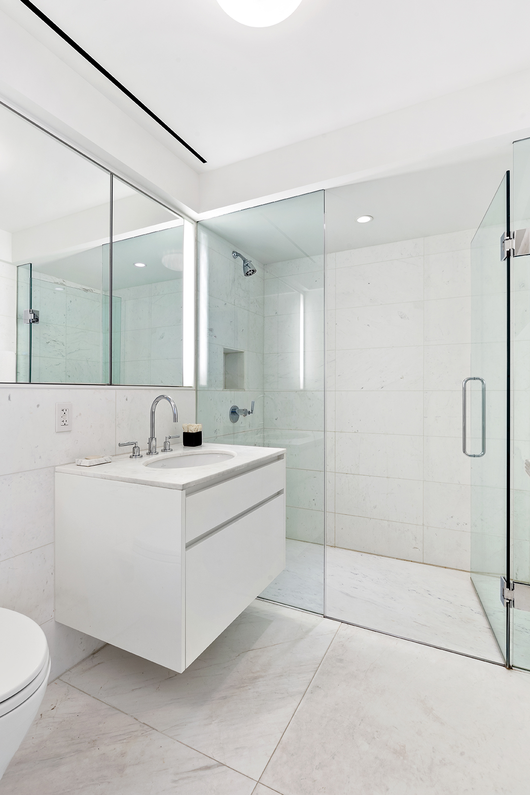 737 Park Avenue, Unit 20A Manhattan, NY 10021 - Photo 16 of 26