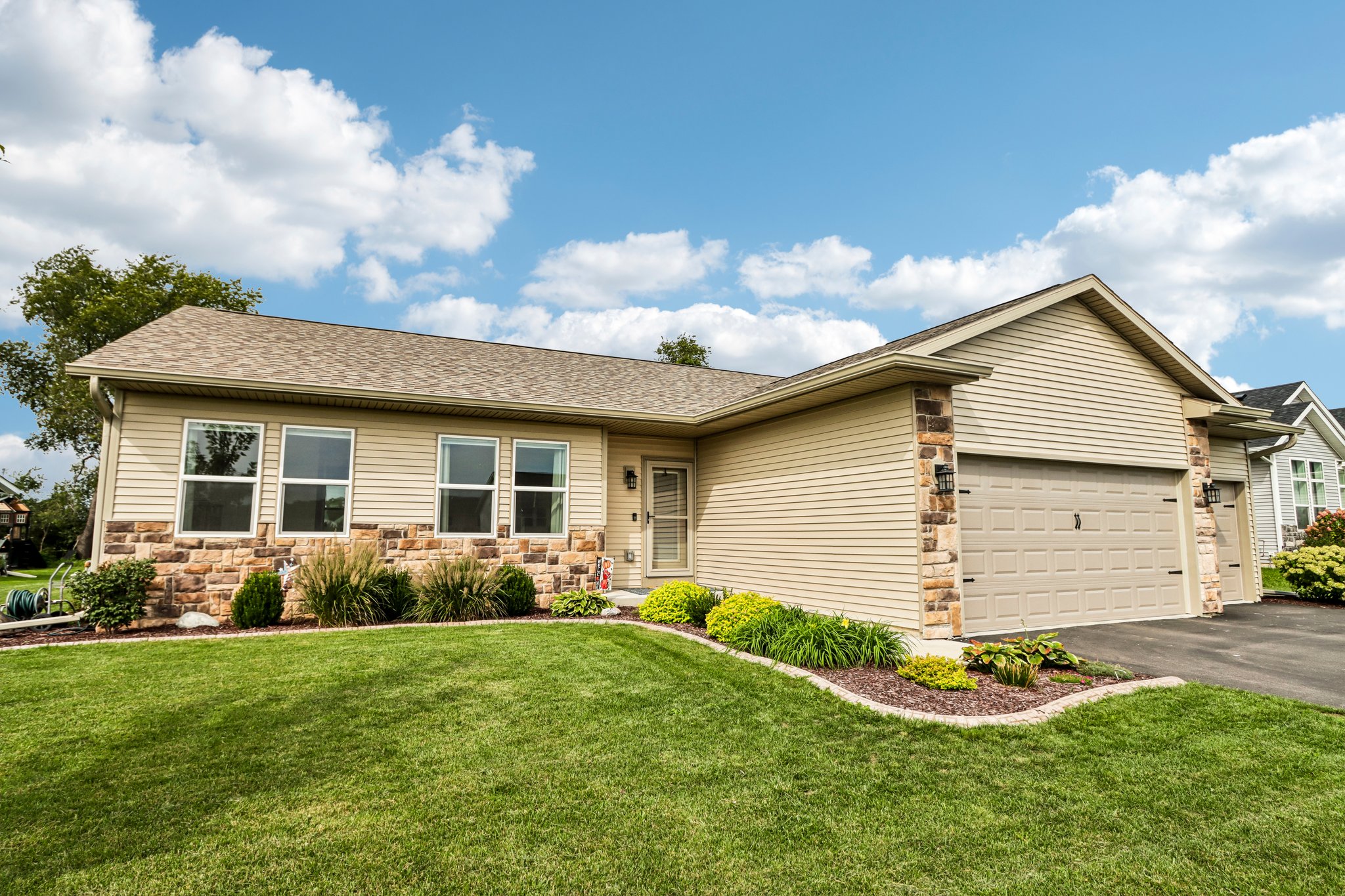 11311 Ricky Road Edgerton, WI 53534 - Photo 3 of 45 Gallery Image 3