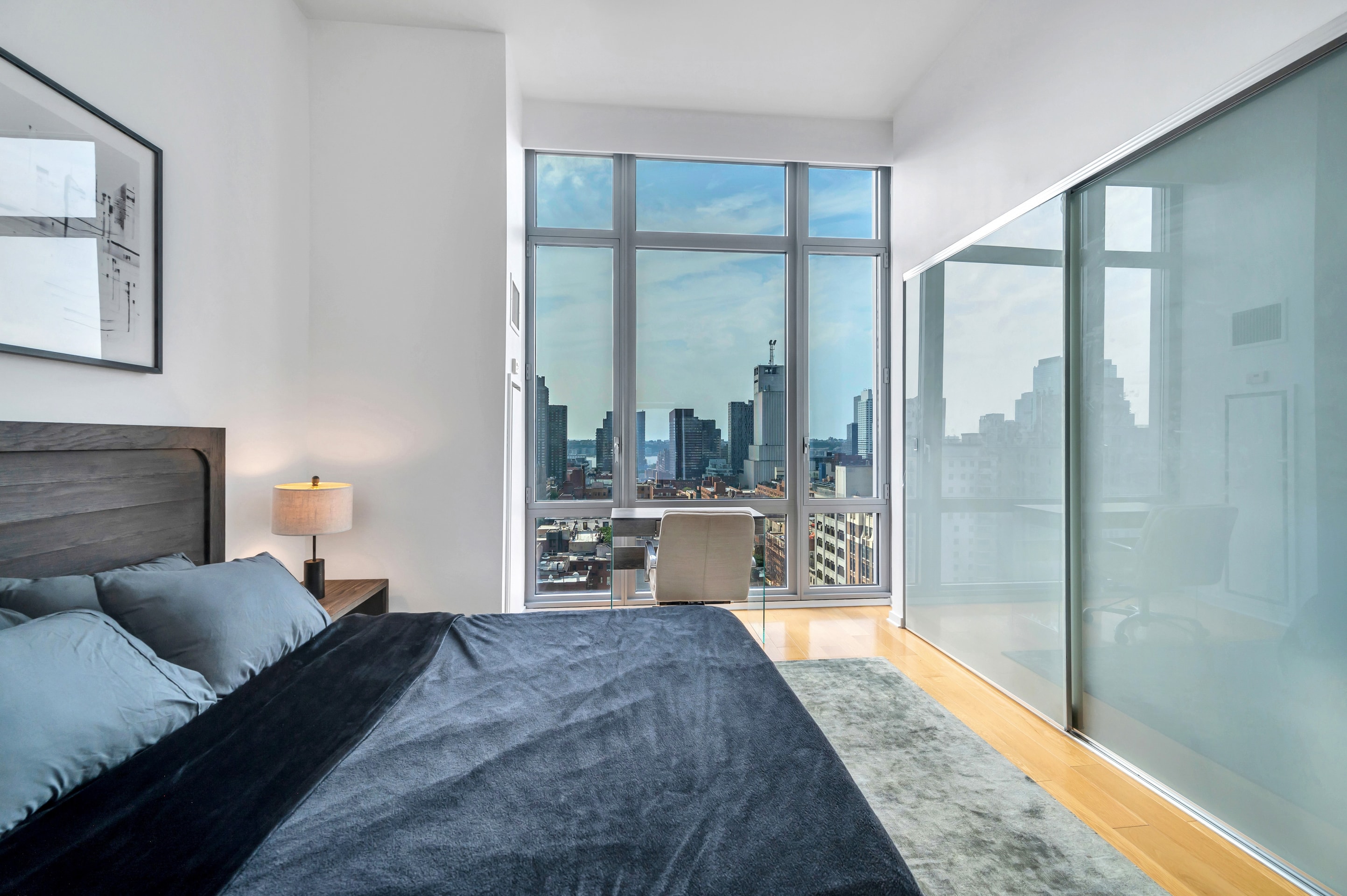 310 West 52nd Street, Unit 16C Manhattan, NY 10019 - Photo 9 of 13