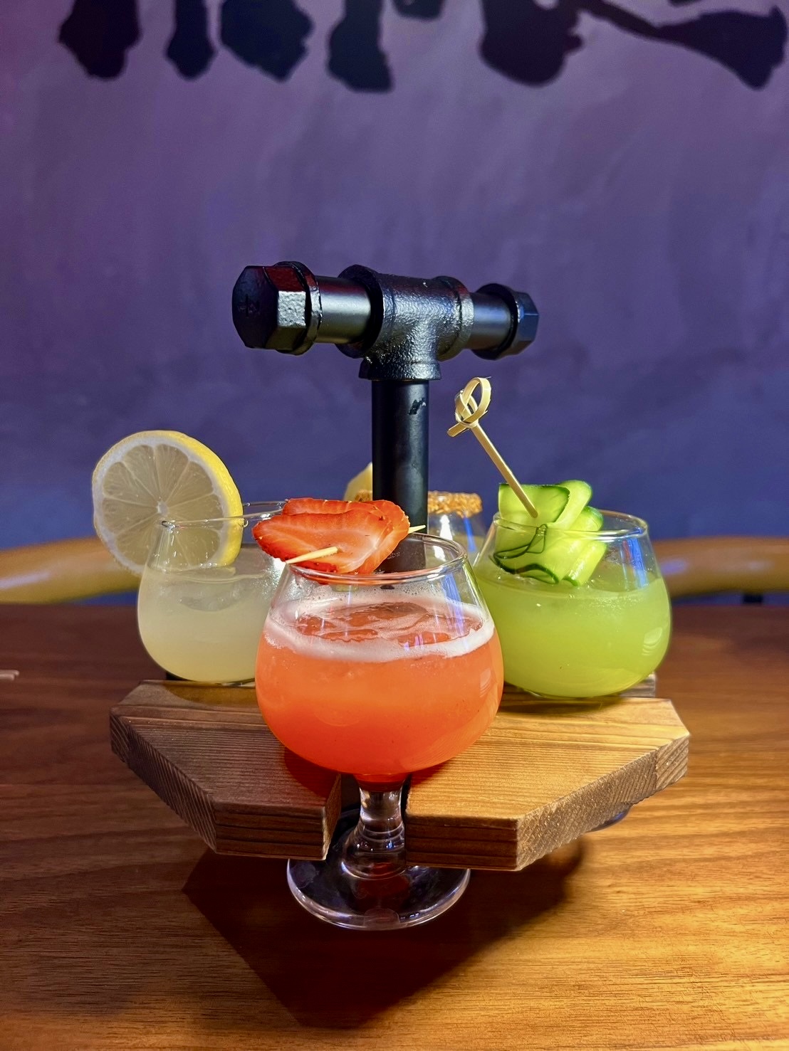 806 East 3rd Street, Unit 140 Los Angeles, CA 90013 - Photo 9 of 16 a swimming pool with some chairs