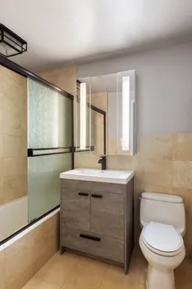 $3,250,000 | 1 Northside Piers, Unit THB | Williamsburg