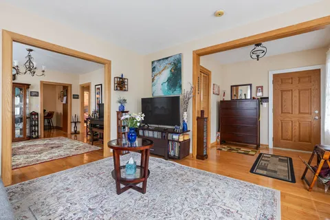 Contact Agent | 63 Bradwood Street, Roslindale, MA 02131