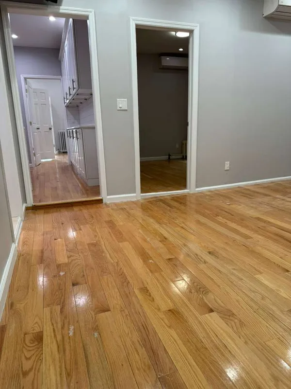 $4,200 | 641 East 4th Street, Unit 1 | Kensington