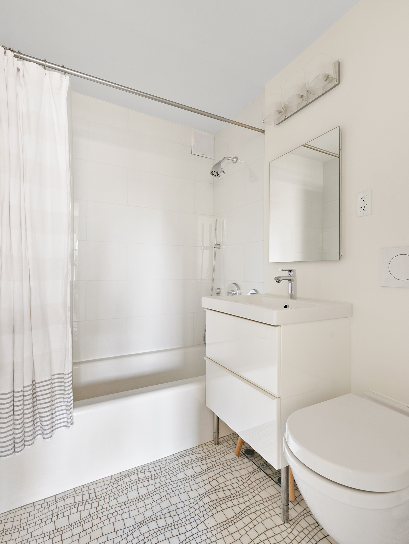 1025 5th Avenue, Unit 11EN Manhattan, NY 10028 - Photo 13 of 19