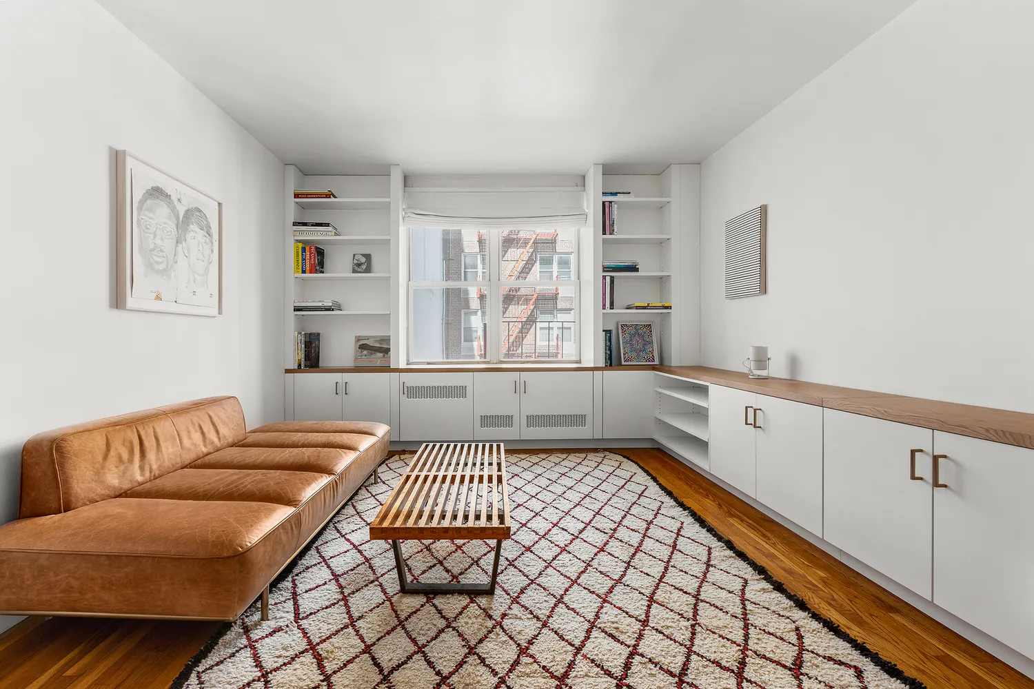 $3,950 | 25 West 13th Street, Unit 3JS | Greenwich Village