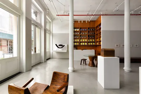 a view of livingroom with furniture and windows