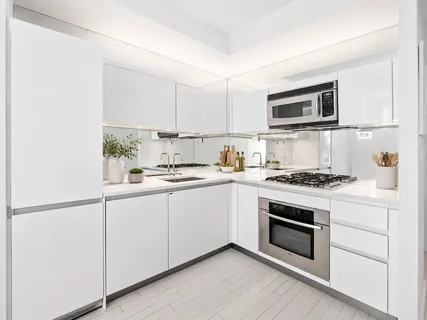 $1,200,000 | 425 East 13th Street, Unit 3K | East Village