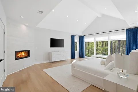$5,600,000 | 938 Saigon Road, McLean, VA 22102