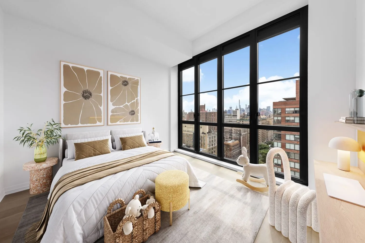 $4,825,000 | 250 West 96th Street, Unit 22C | Upper West Side