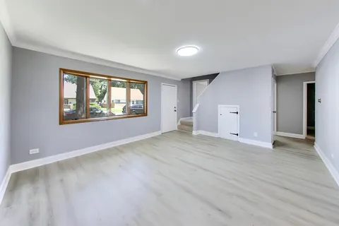 $200,000 | 413 Winnemac Street, Park Forest, IL 60466