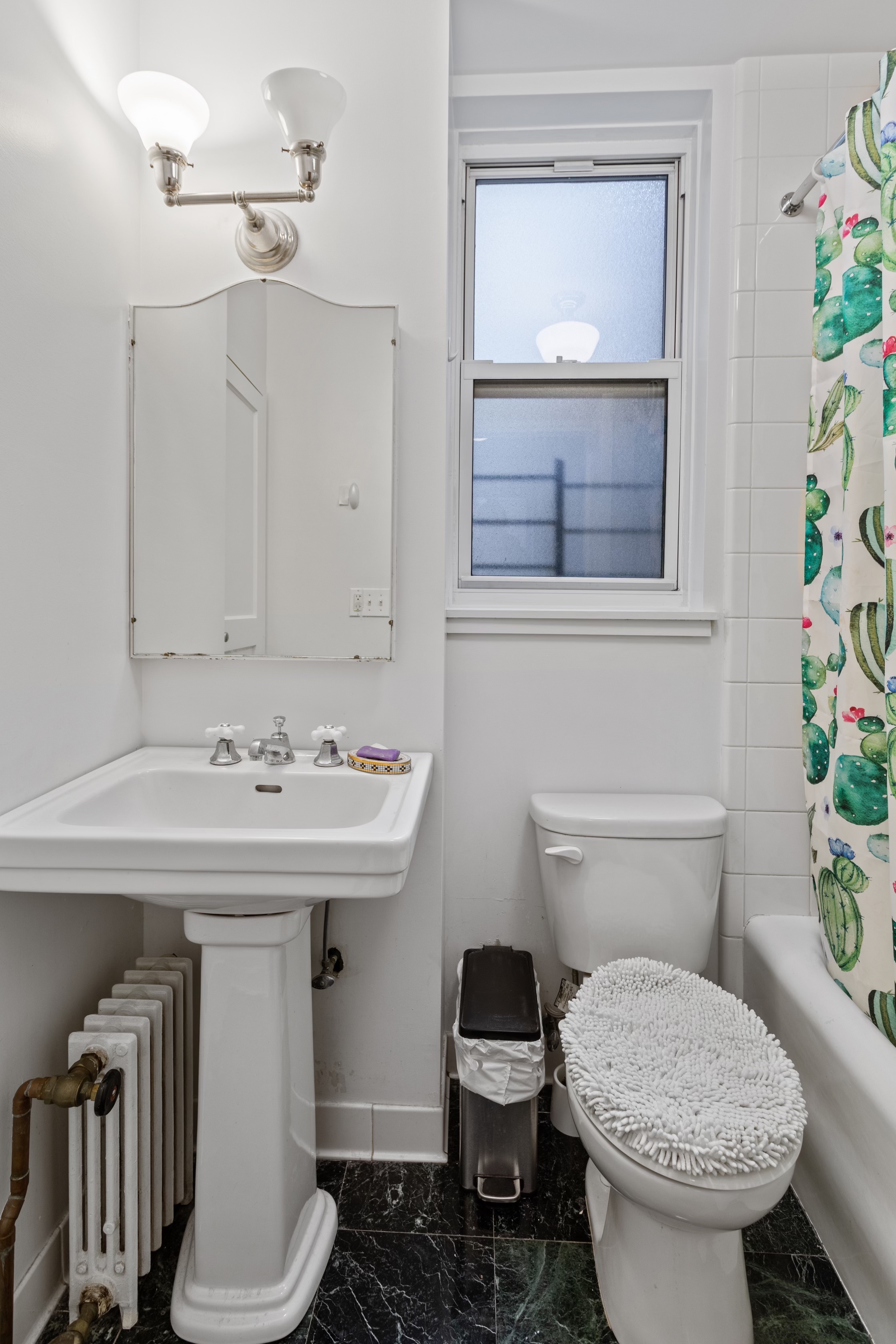 325 East 57th Street, Unit 4C Manhattan, NY 10022 - Photo 6 of 9