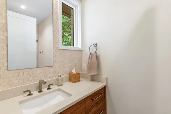 $6,350,000 | 4703 Timberline Drive, Austin, TX 78746