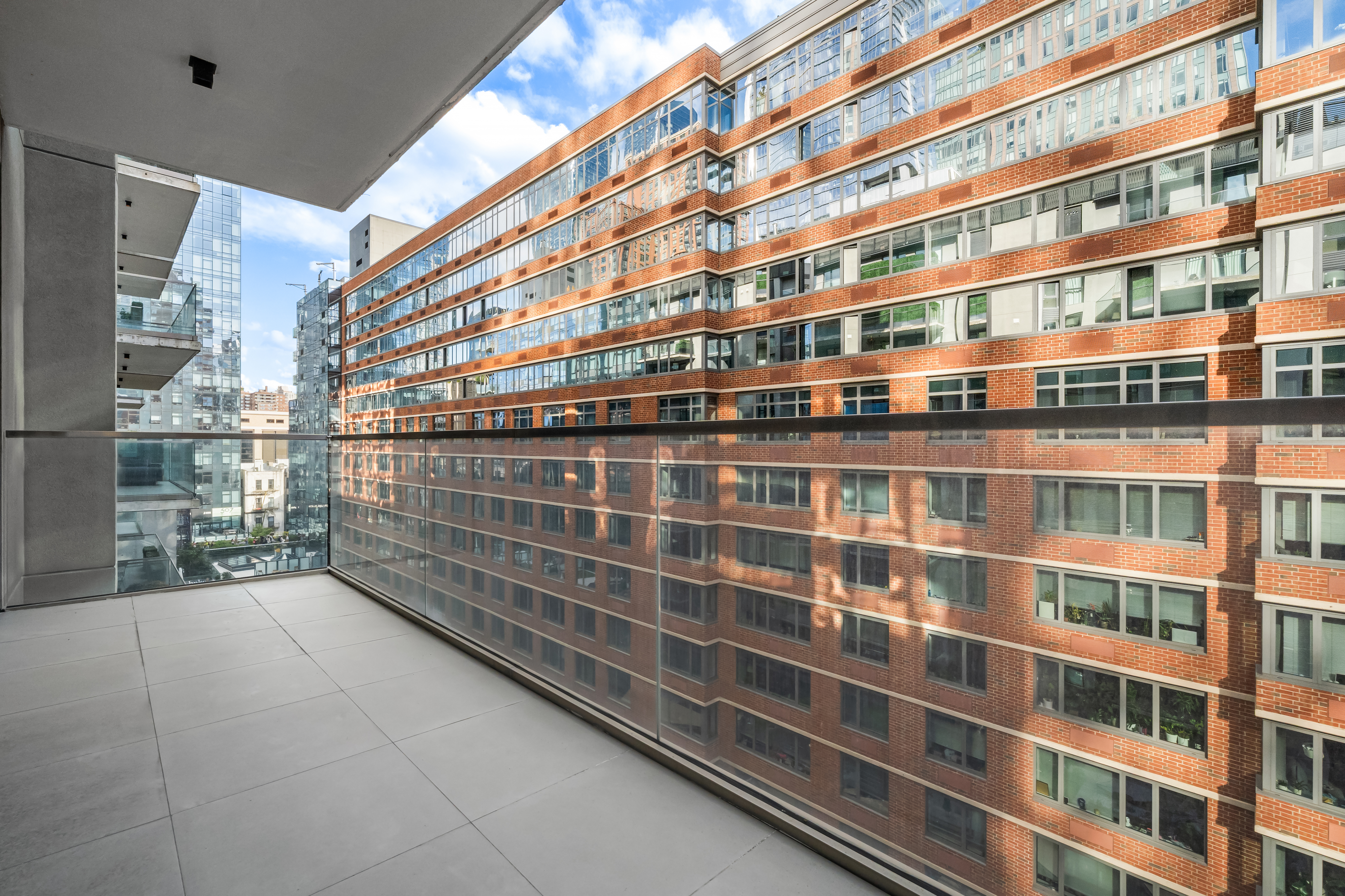 522 West 29th Street, Unit 7D Manhattan, NY 10001 - Photo 7 of 17 a view of a building