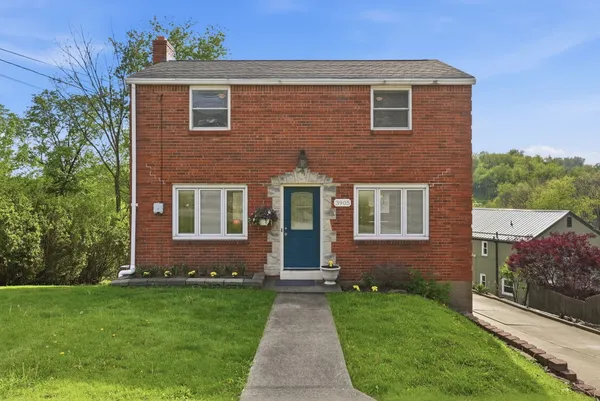 $250,000 | 3905 Mt Troy Road, Pittsburgh, PA 15212