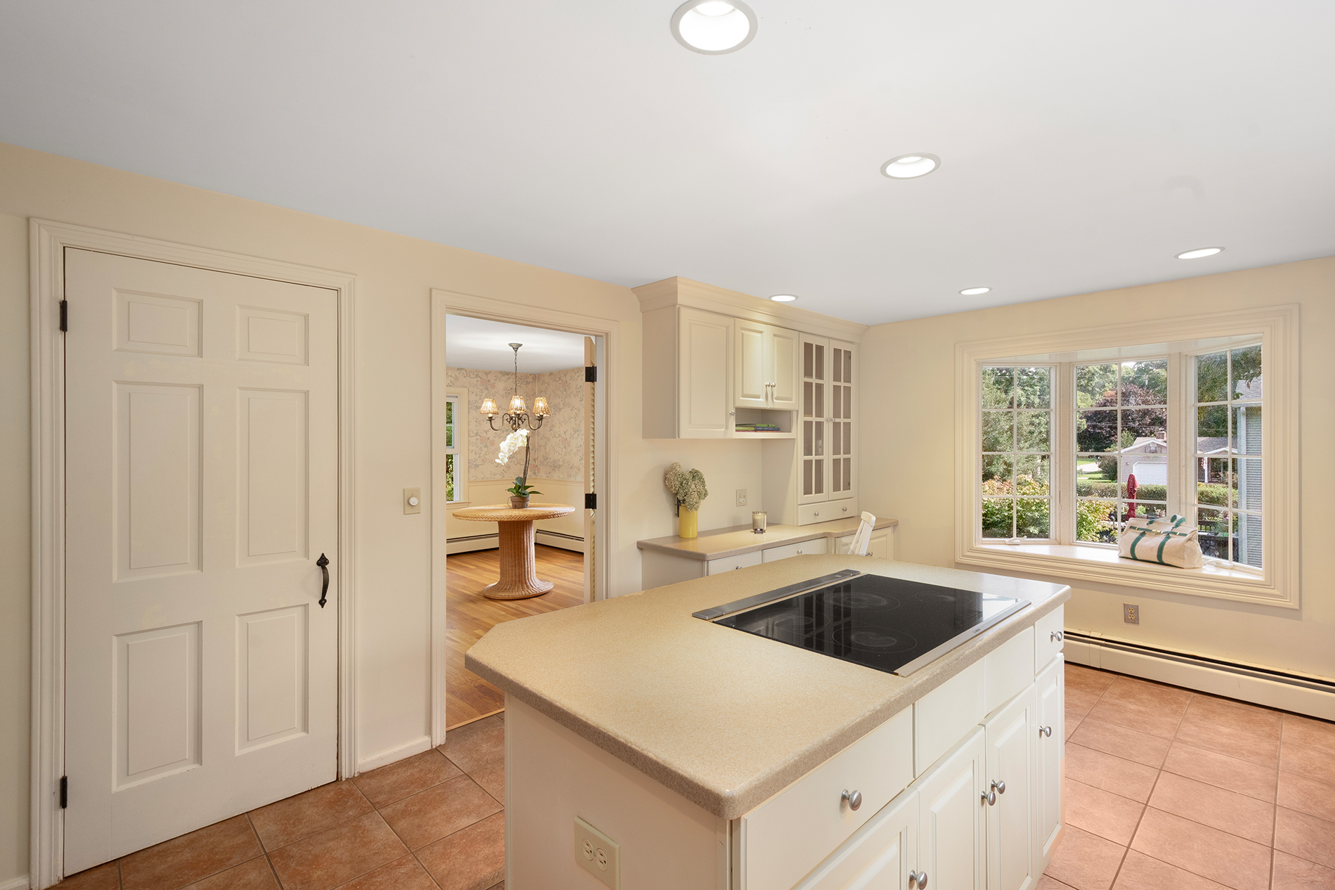 102 Edgewater Road Narragansett, RI 02882 - Photo 16 of 78 Gallery Image 16