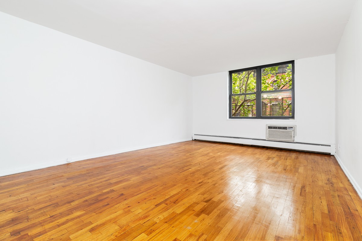 229 East 29th Street, Unit 5R Manhattan, NY 10016 - Photo 2 of 6