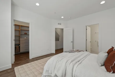 $995,000 | 3510 Bellflower Lane, Rockville, MD 20852