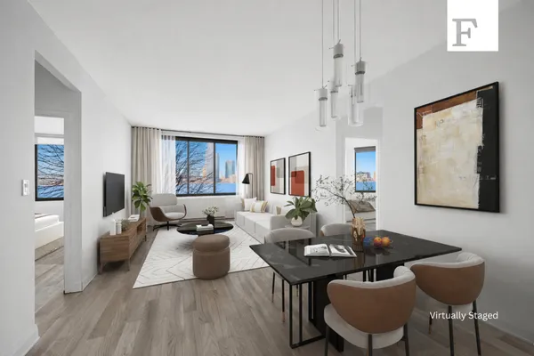 $1,400,000 | 380 Rector Place, Unit 3R | Battery Park City