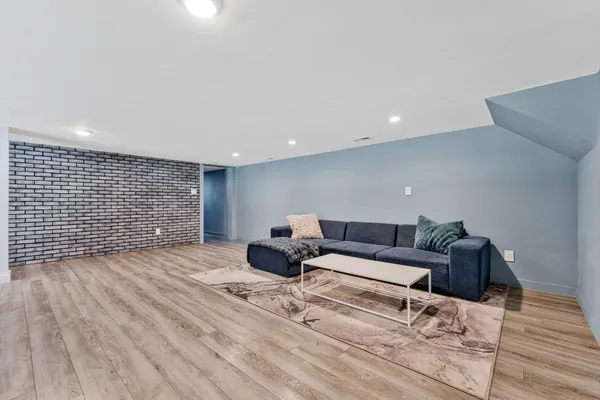 $2,375,000 | 1228 Perry William Drive, McLean, VA 22101