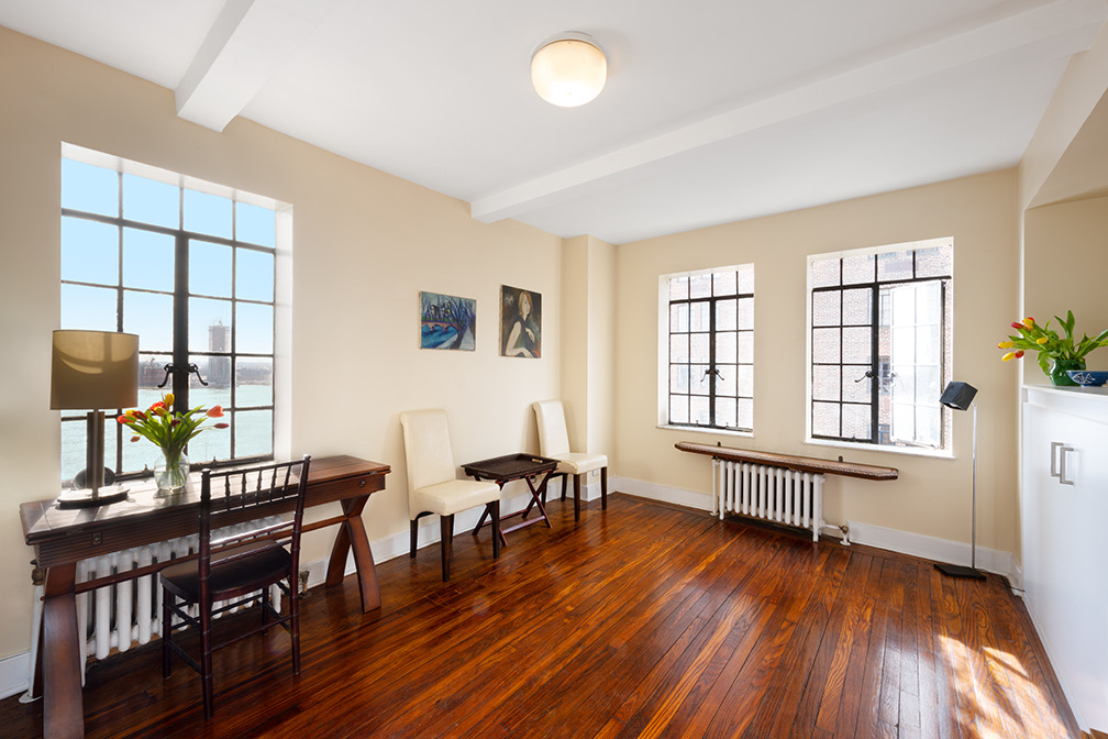 25 Tudor City Place, Unit 923 Manhattan, NY 10017 - Photo 1 of 8 Gallery Image 1