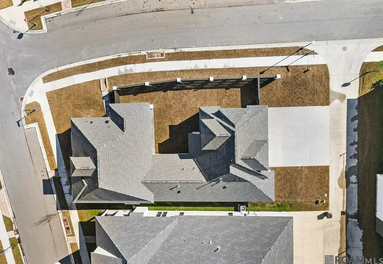 $944,500 | 2755 Harveston Mill Drive, Baton Rouge, LA 70810