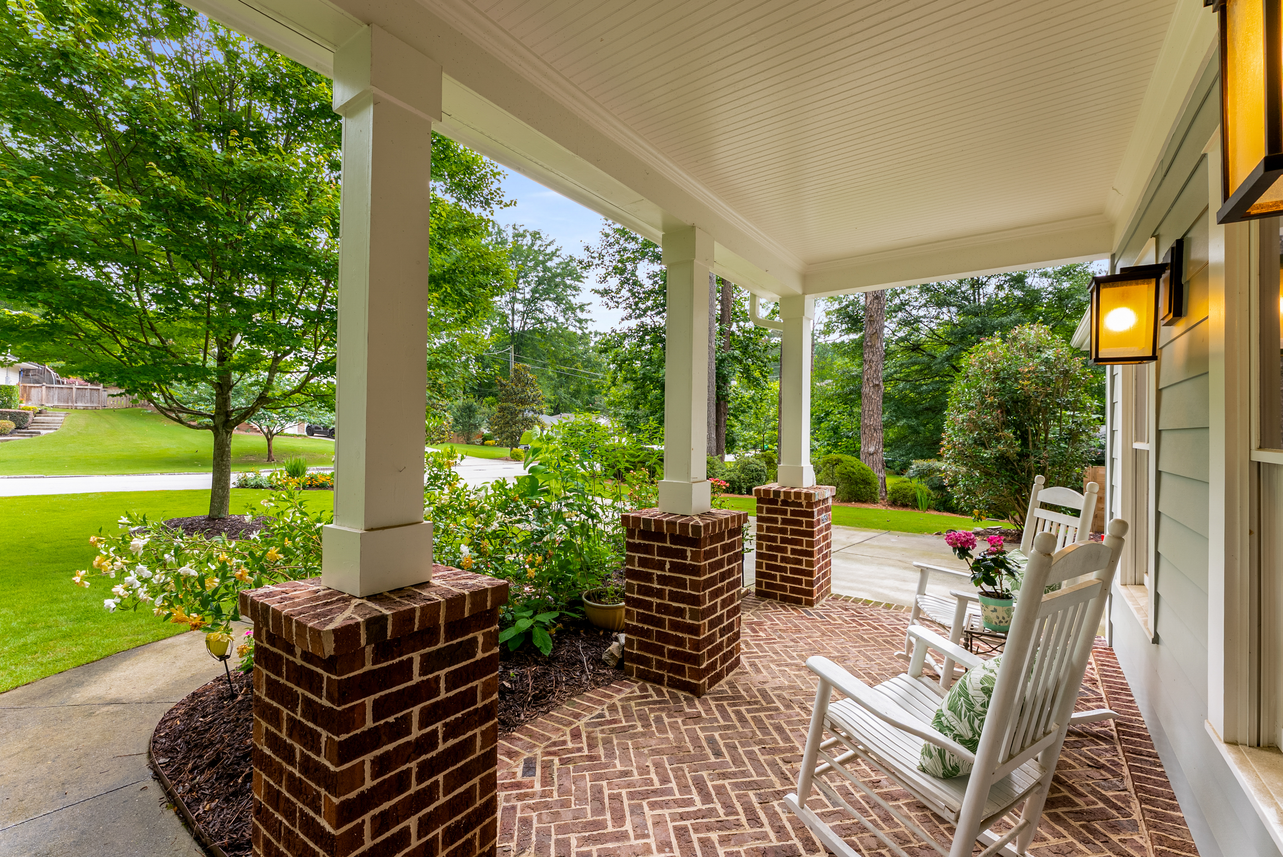 2357 Bynum Road Northeast Atlanta, GA 30319 - Photo 4 of 10