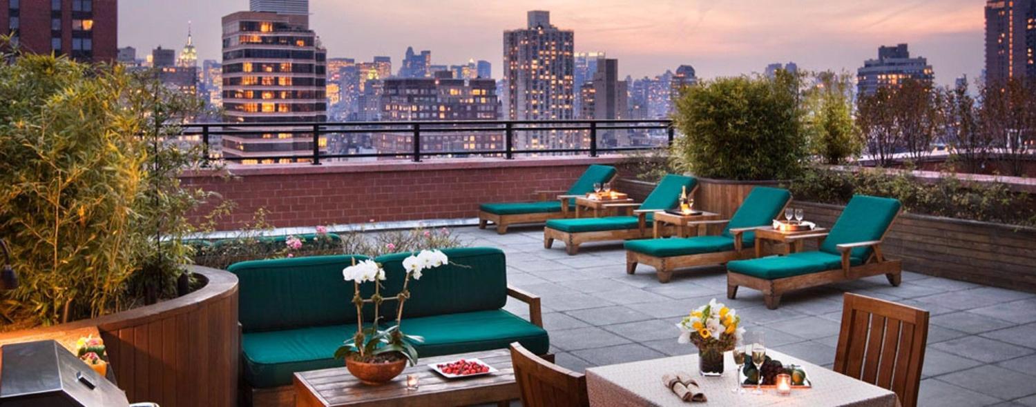 200 East 94th Street, Unit 615 Manhattan, NY 10128 - Photo 6 of 11 a view of a terrace with furniture