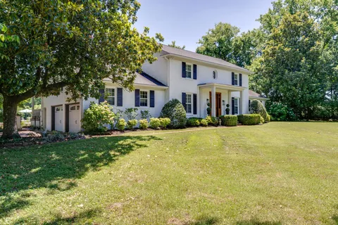 $3,200,000 | 510 Granny White Pike, Brentwood, TN 37027